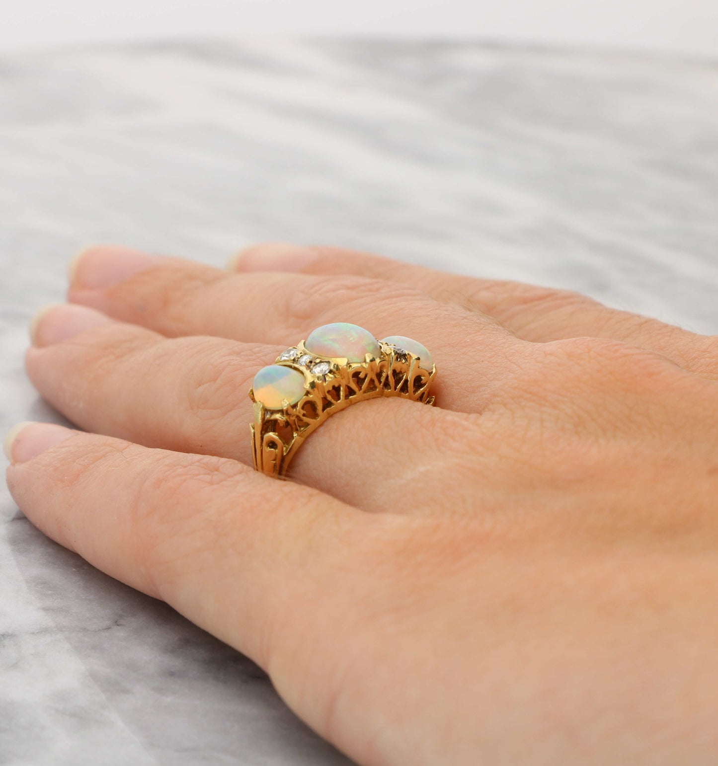 18ct opal and diamond ring