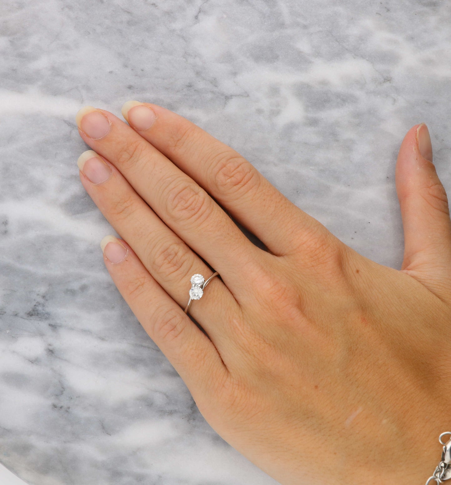 Diamond crossover ring