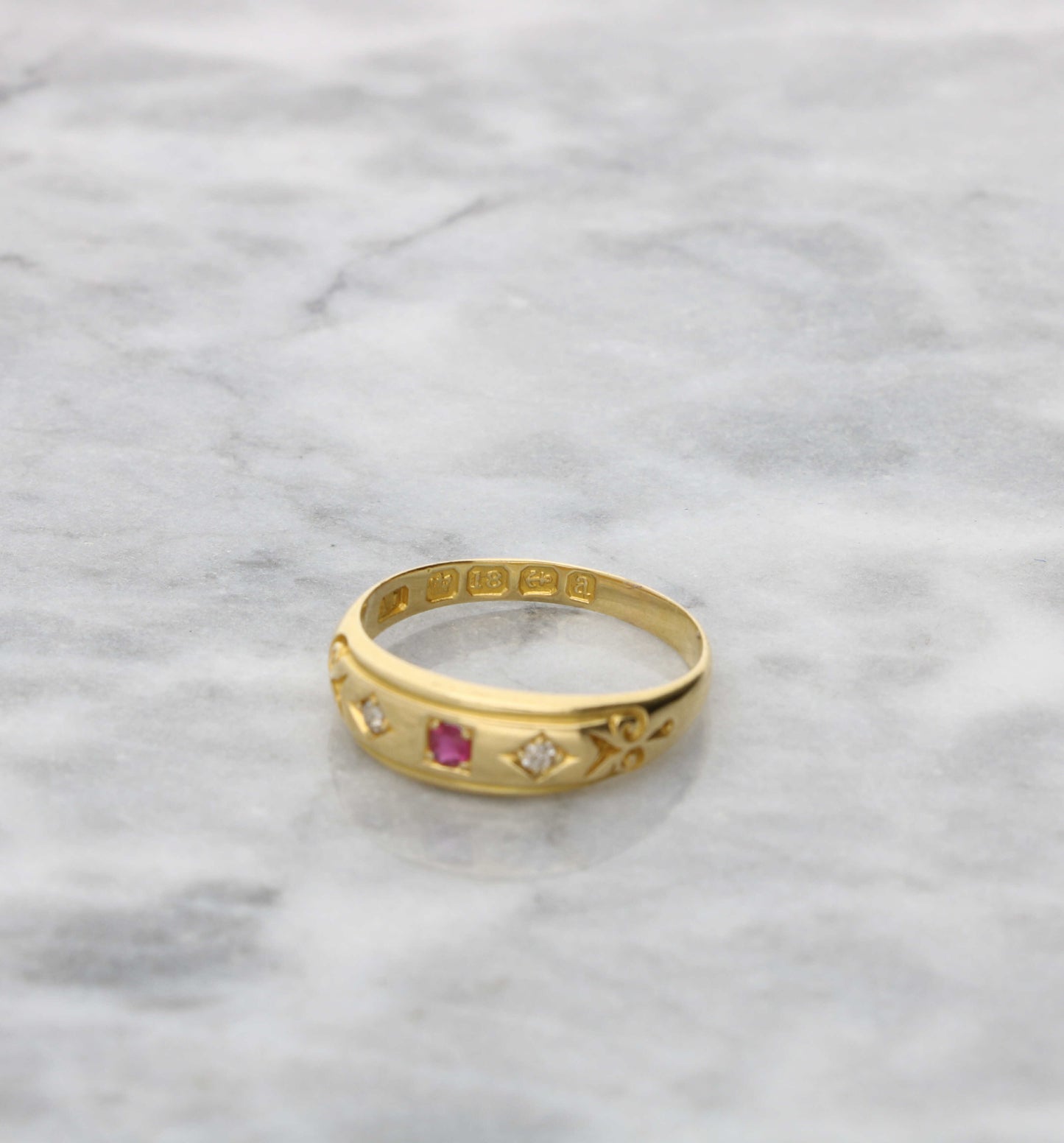 18ct ruby and diamond ring