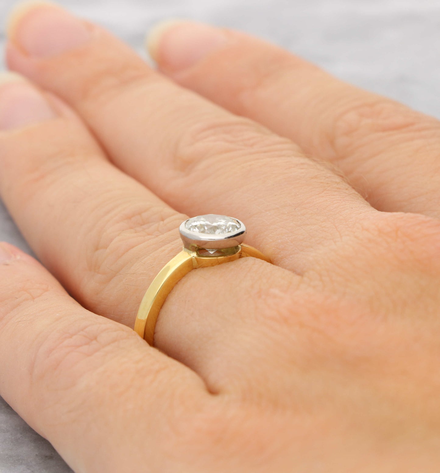 18ct diamond solitaire engagement ring