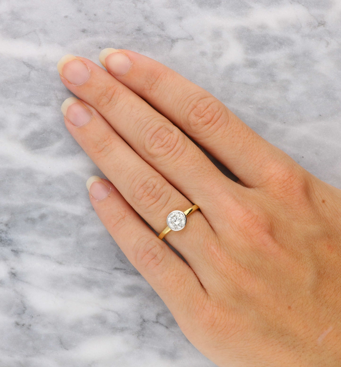 18ct diamond solitaire engagement ring