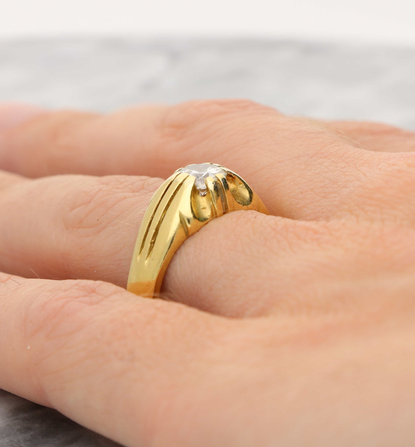 18ct diamond gyspy ring