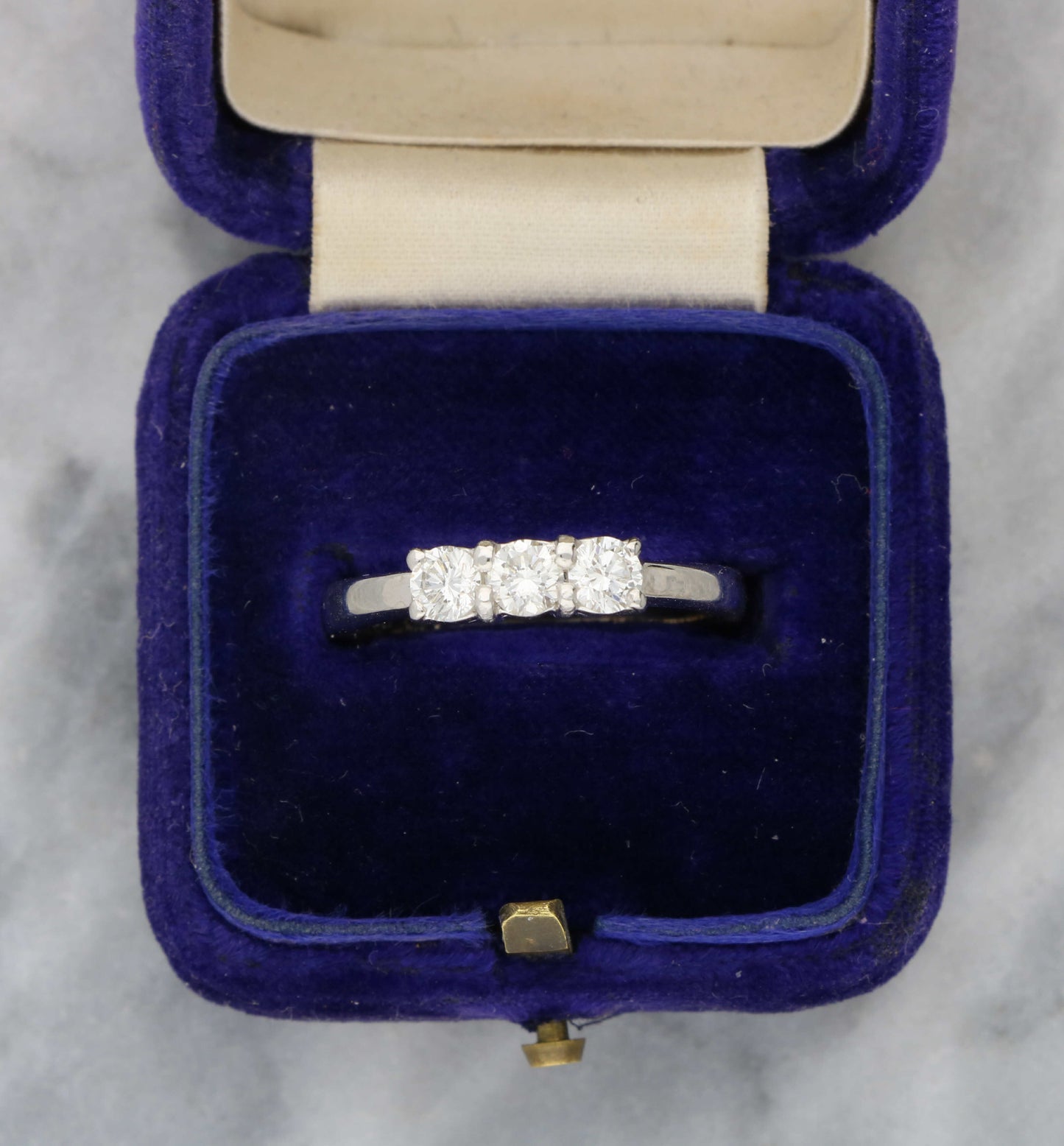 18ct diamond 3 stone engagement ring