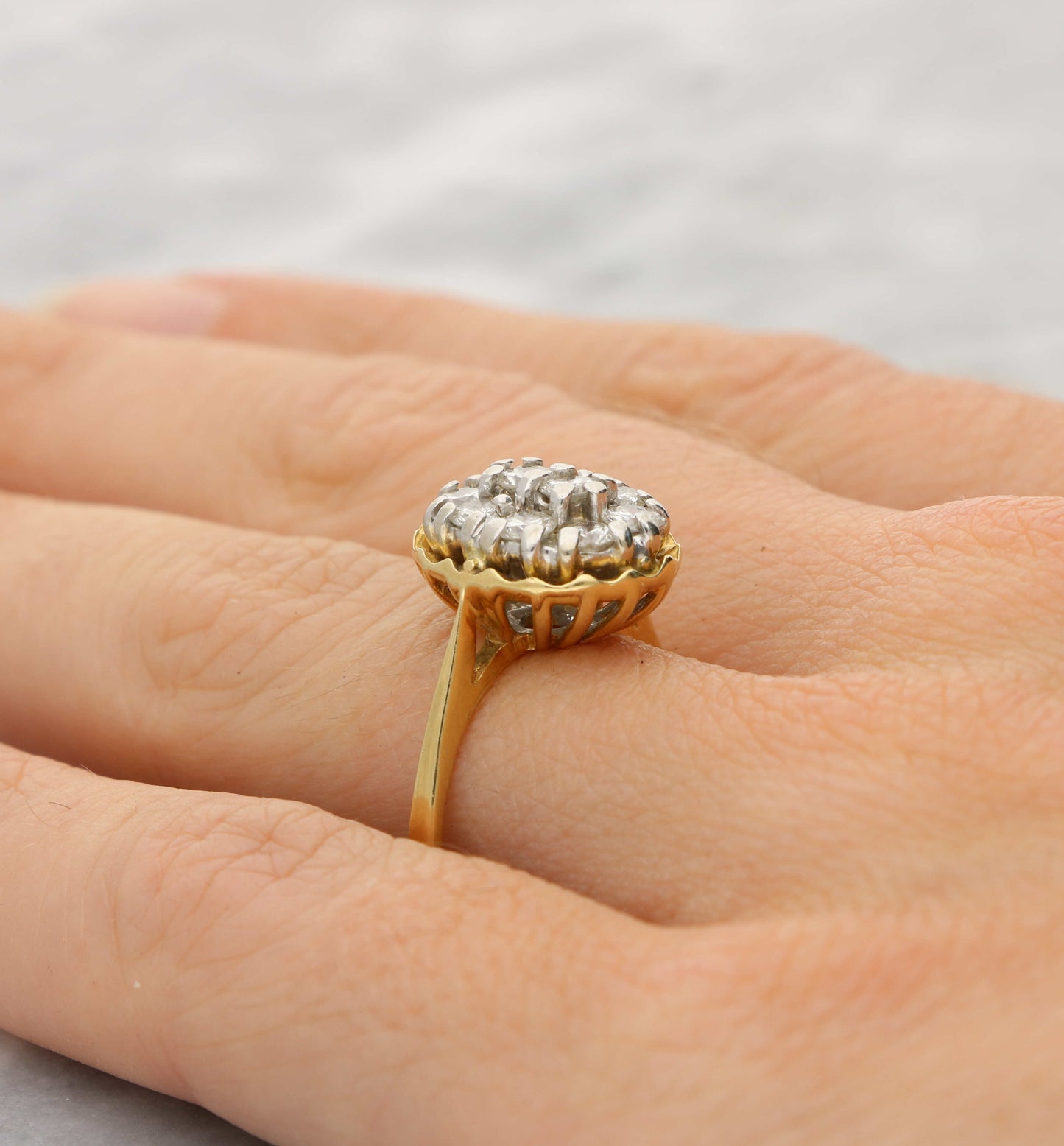 18ct diamond cluster ring