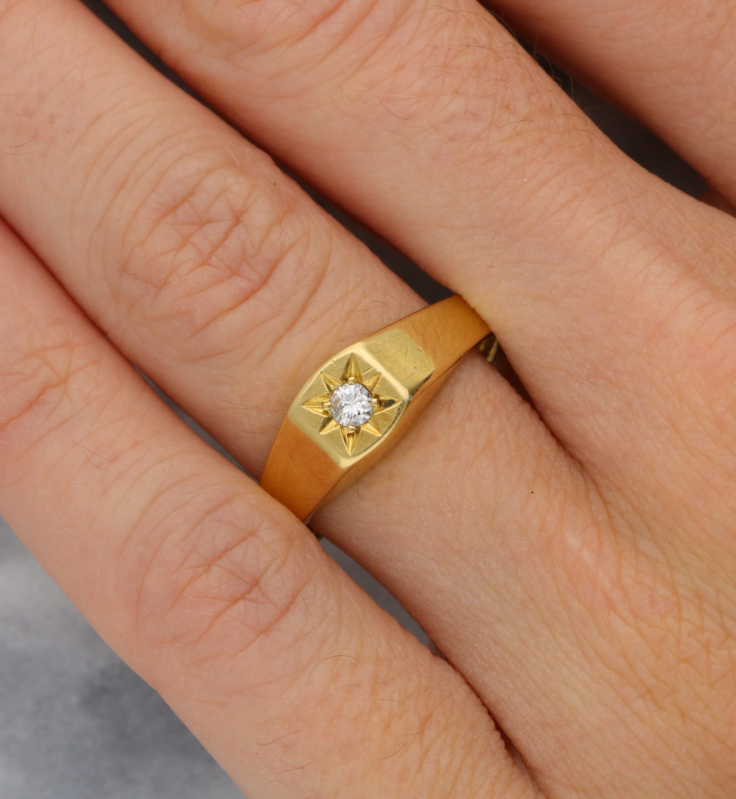 18ct diamond signet ring