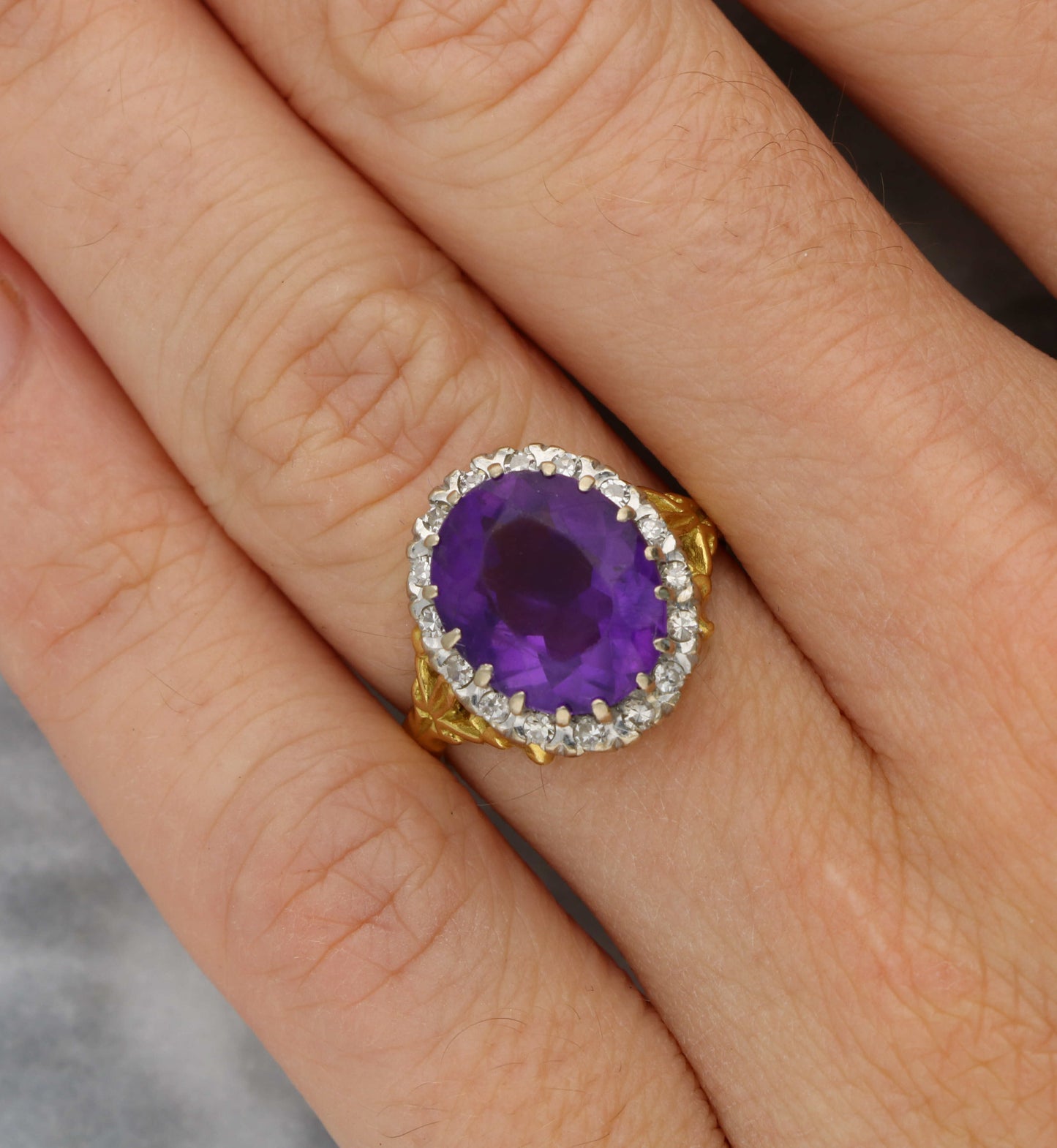 18ct amethyst and diamond cluster ring