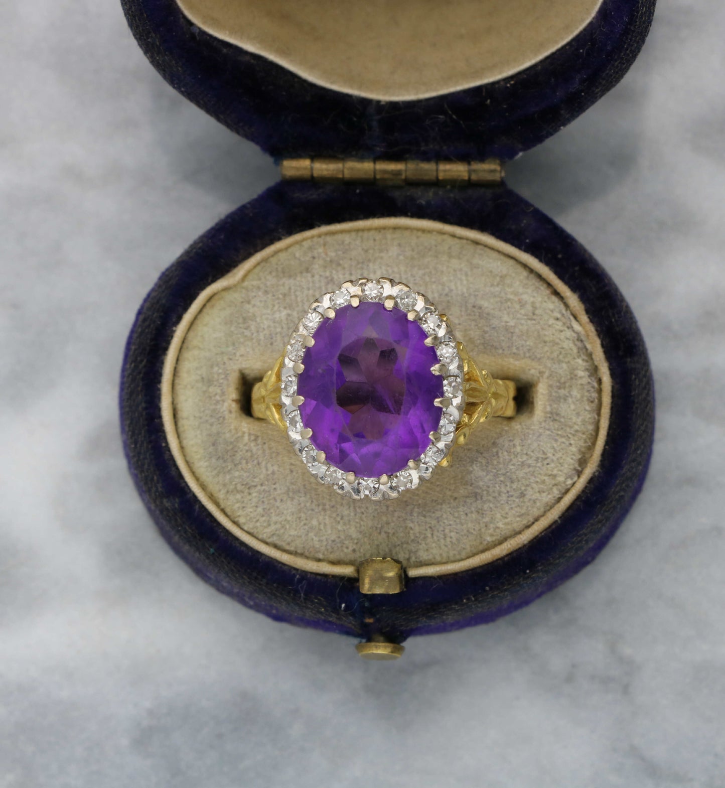 18ct amethyst and diamond cluster ring