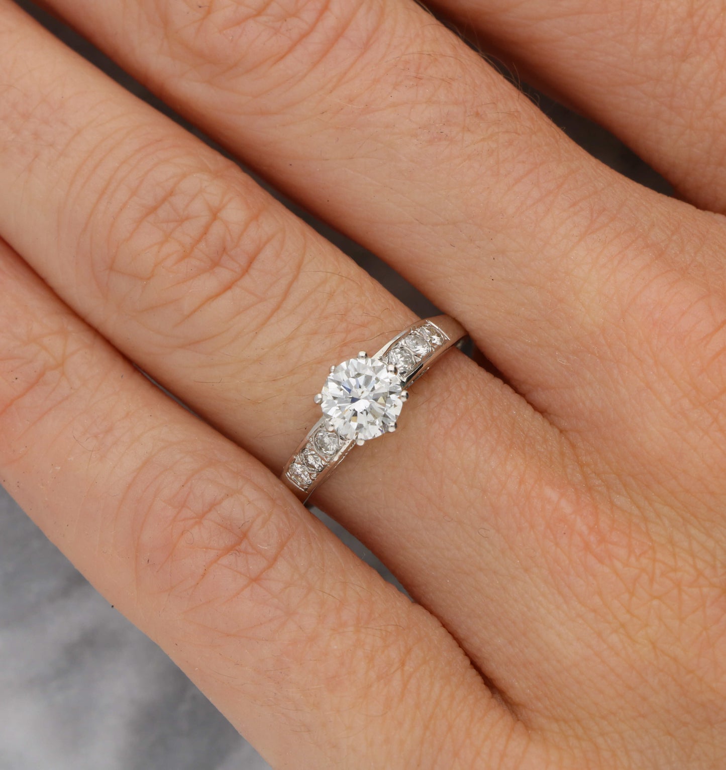 18ct diamond engagement ring