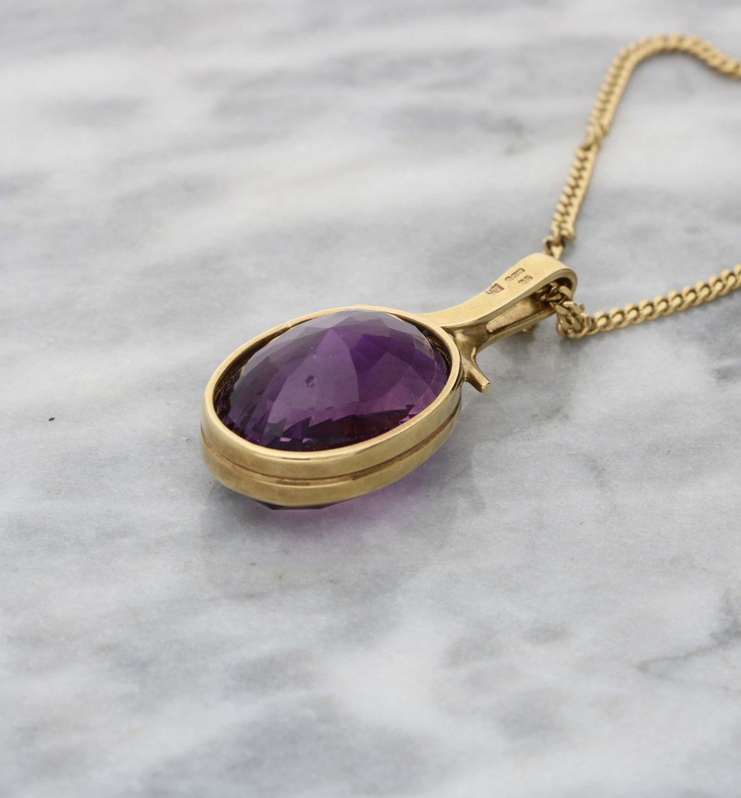 9ct amethyst pendant necklace