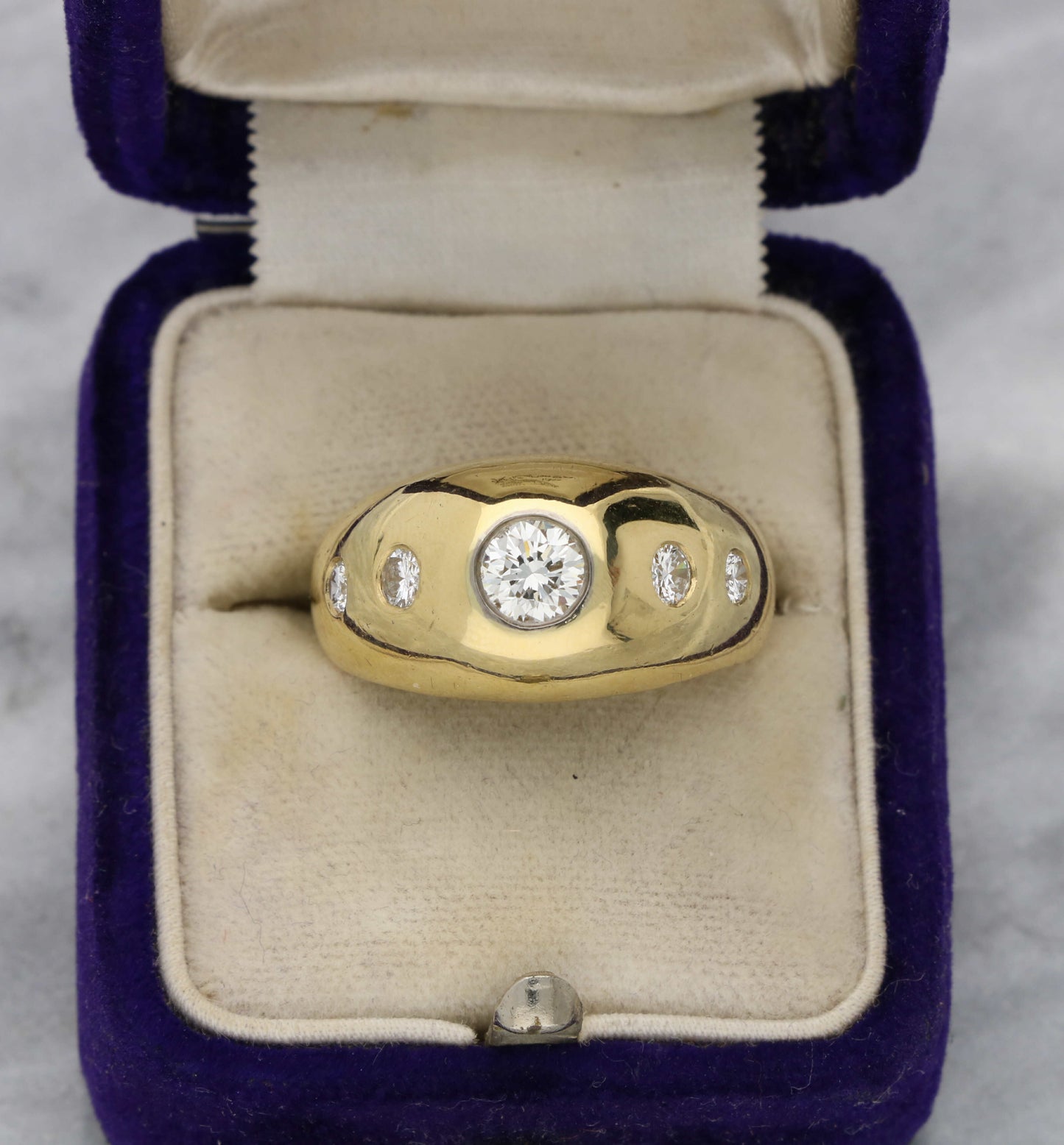 French 18ct and platinum diamond 5 stone bombe ring