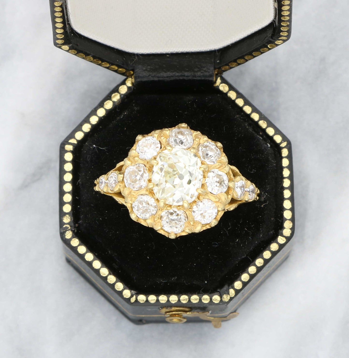 18ct Old Cut Diamond Cluster Ring