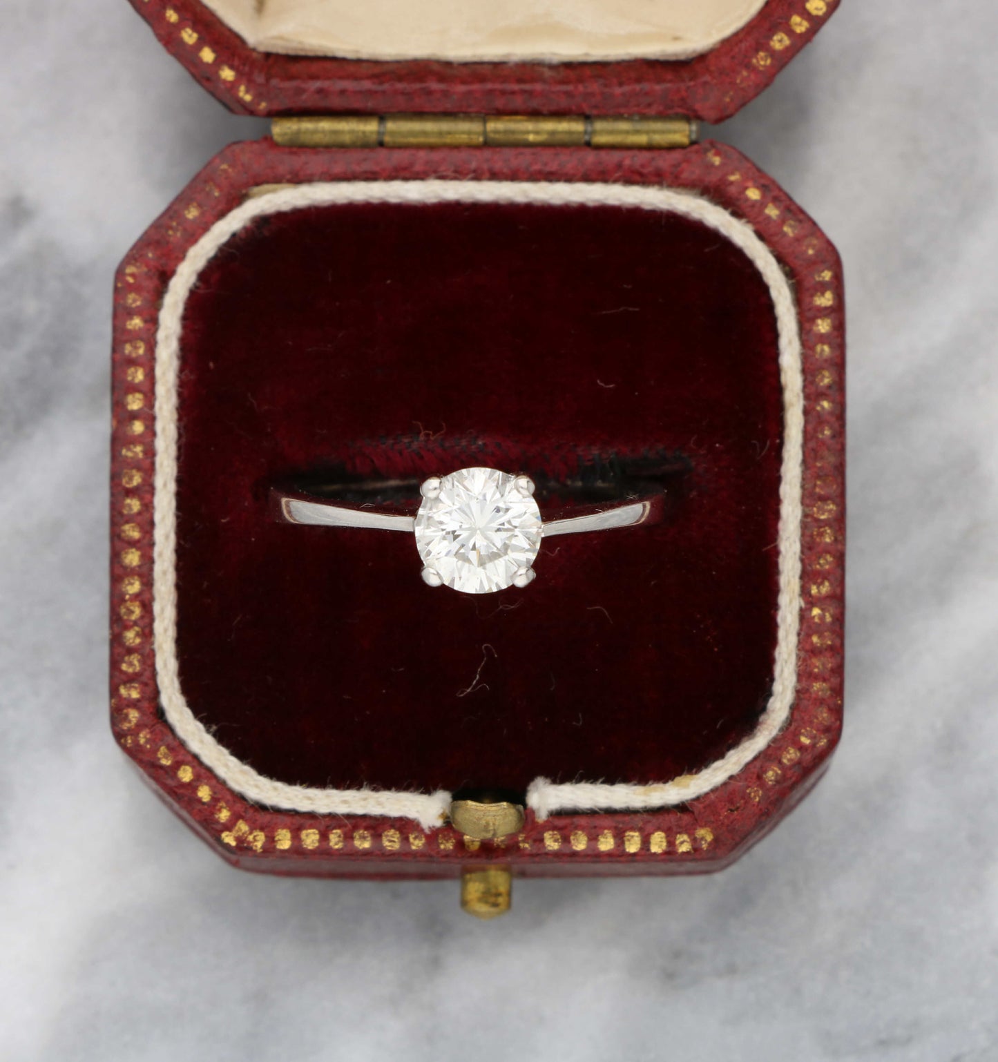 18ct 1.01ct I/SI2 diamond engagement ring