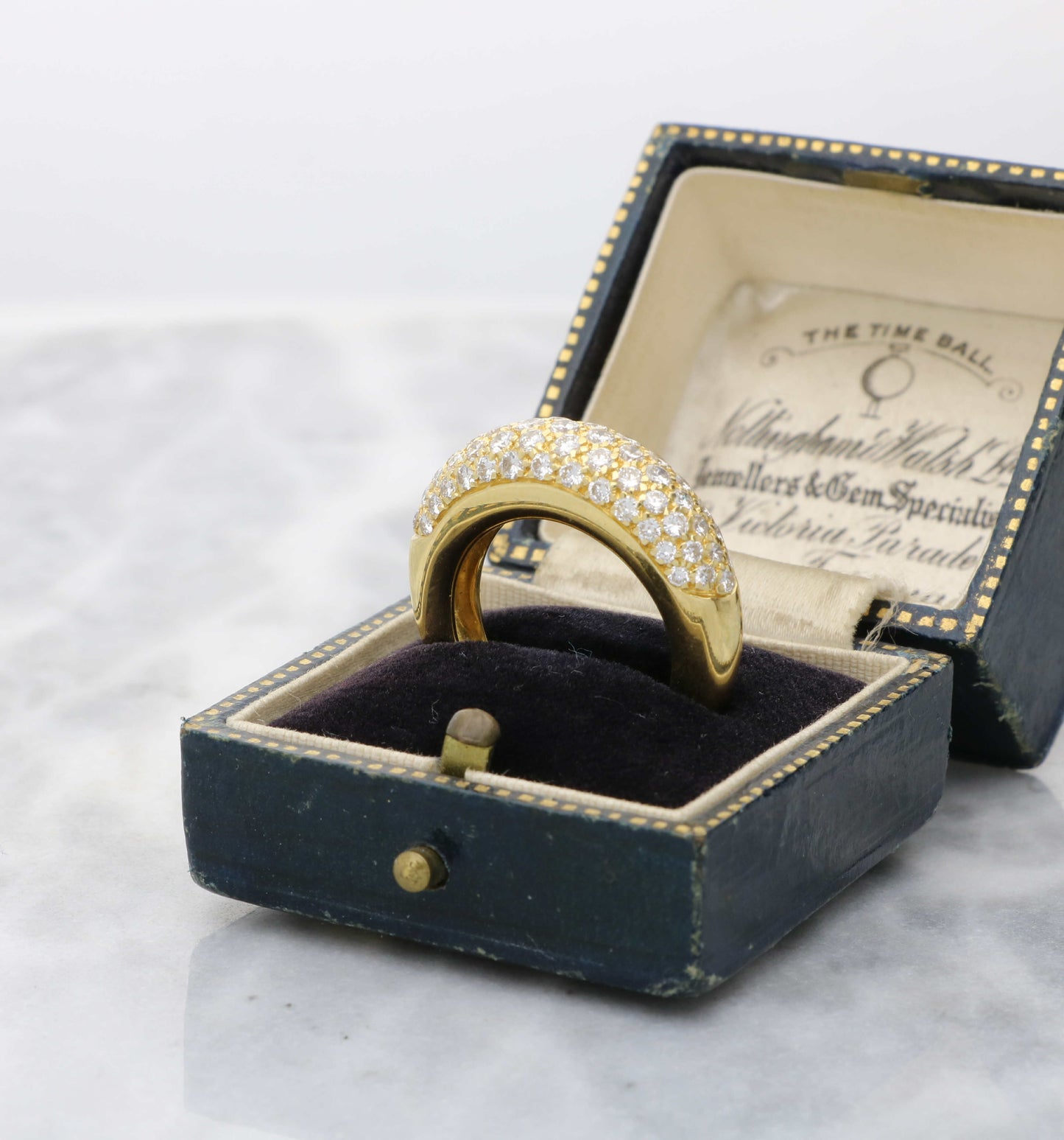 French 18ct diamond bombe ring