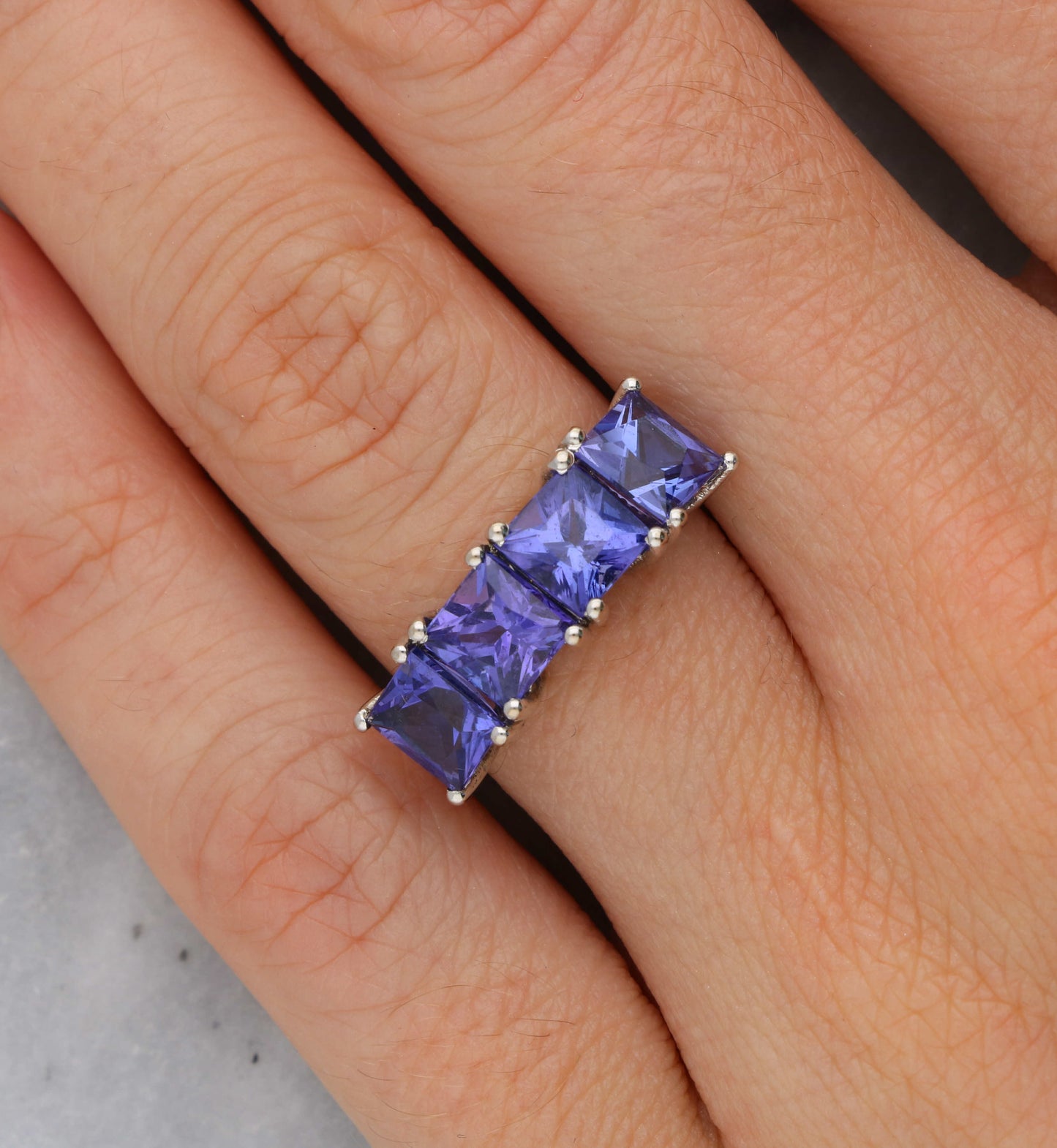 14ct tanzanite 4-stone ring