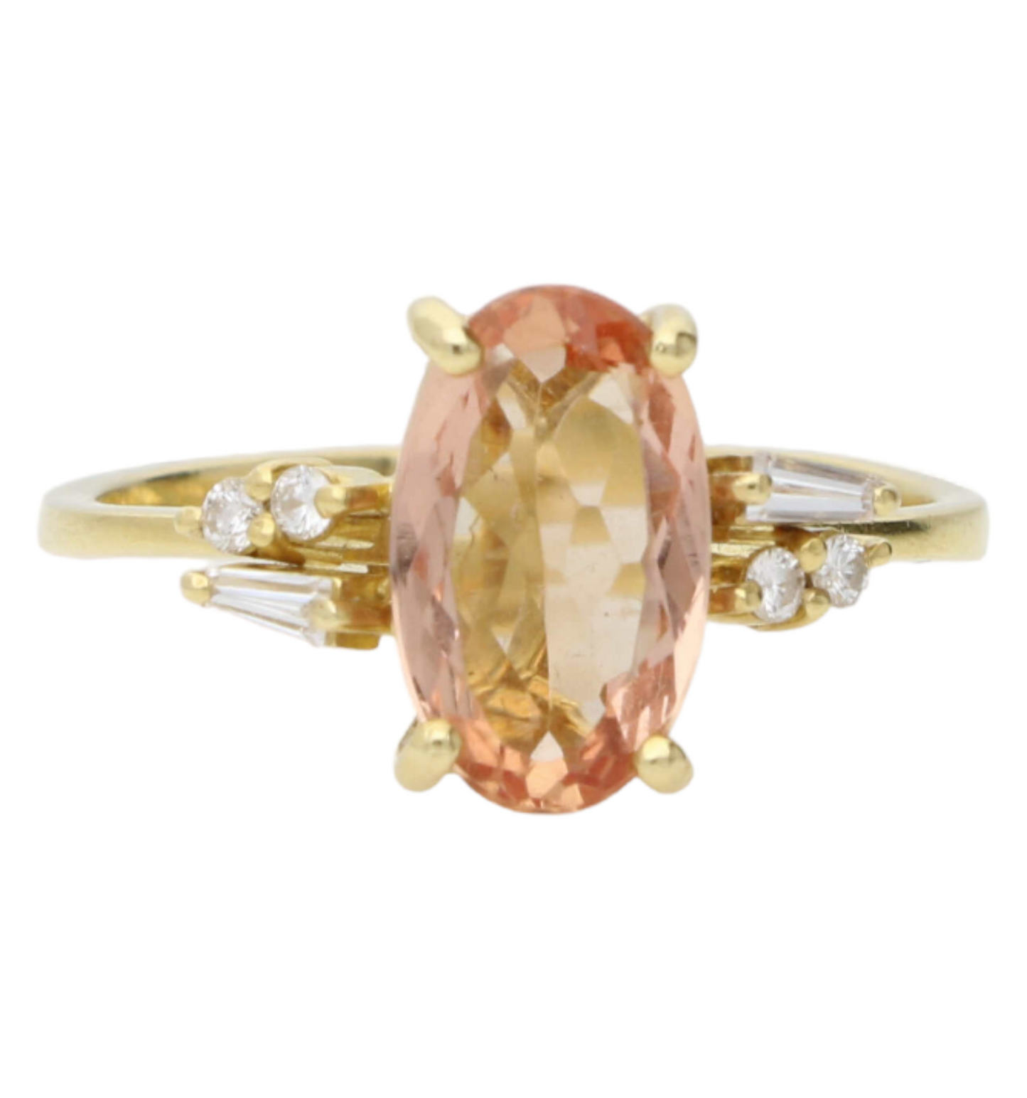 18ct topaz and diamond ring