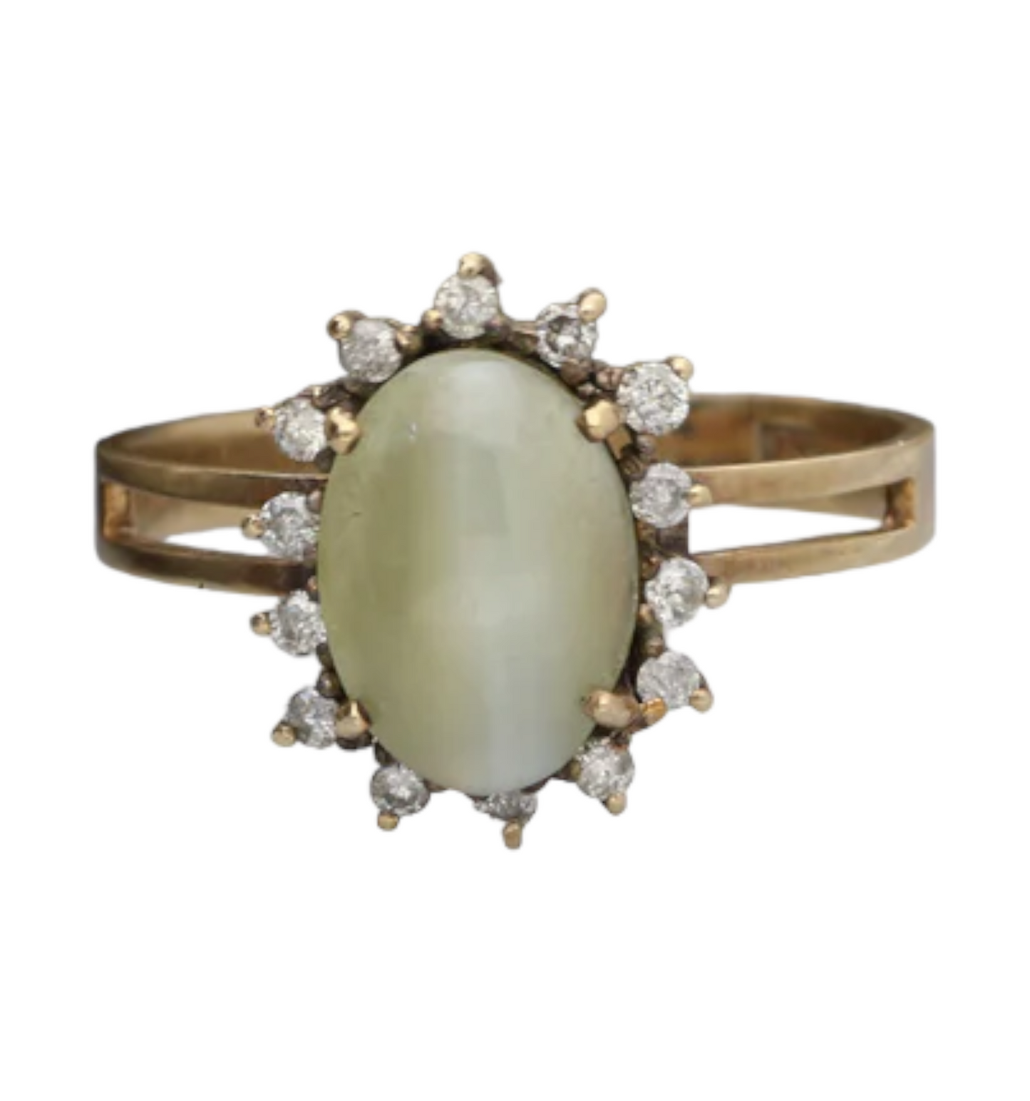 9ct chrysoberyl cats-eye diamond cluster ring