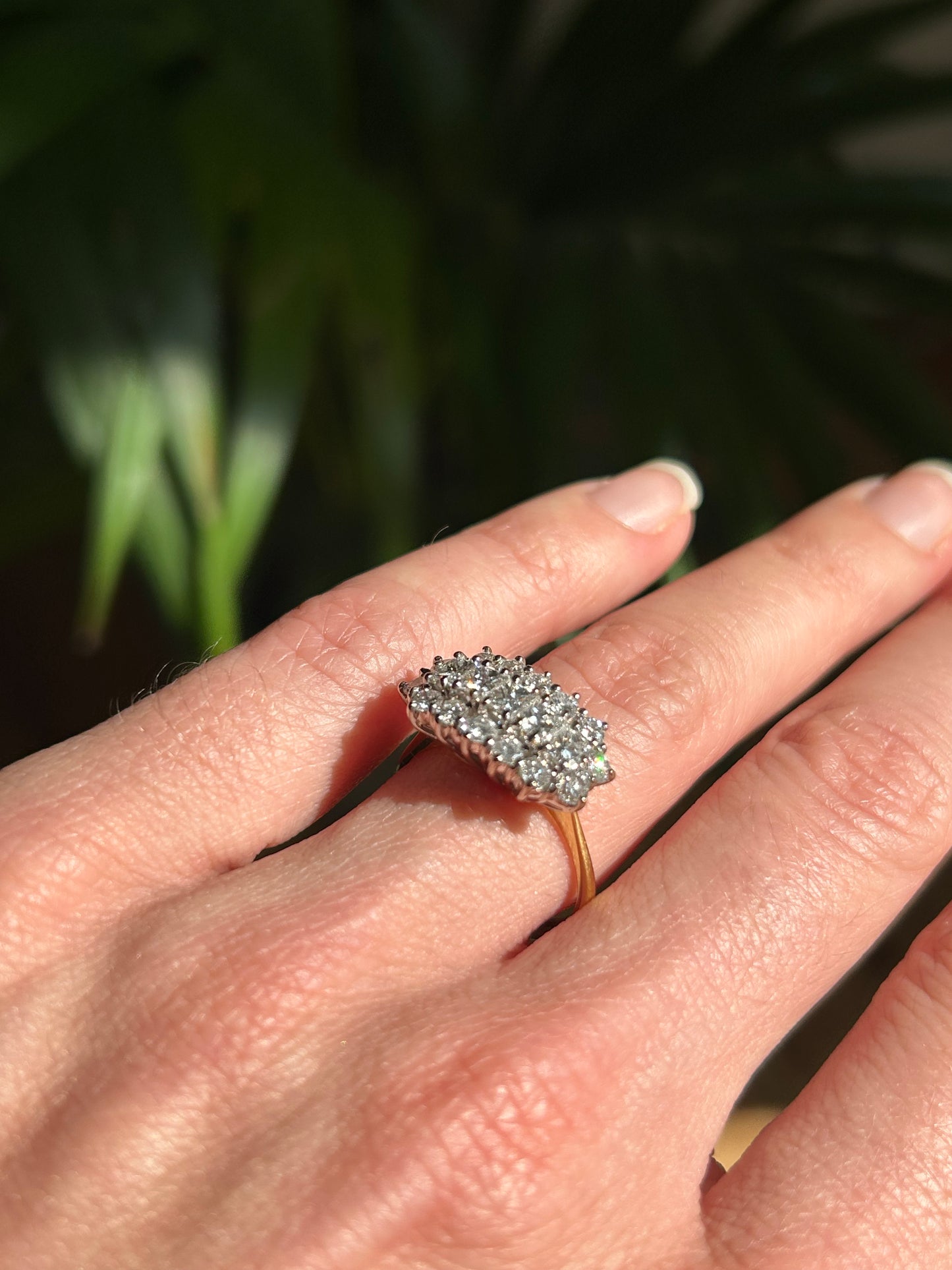18ct princess-cut diamond cluster ring