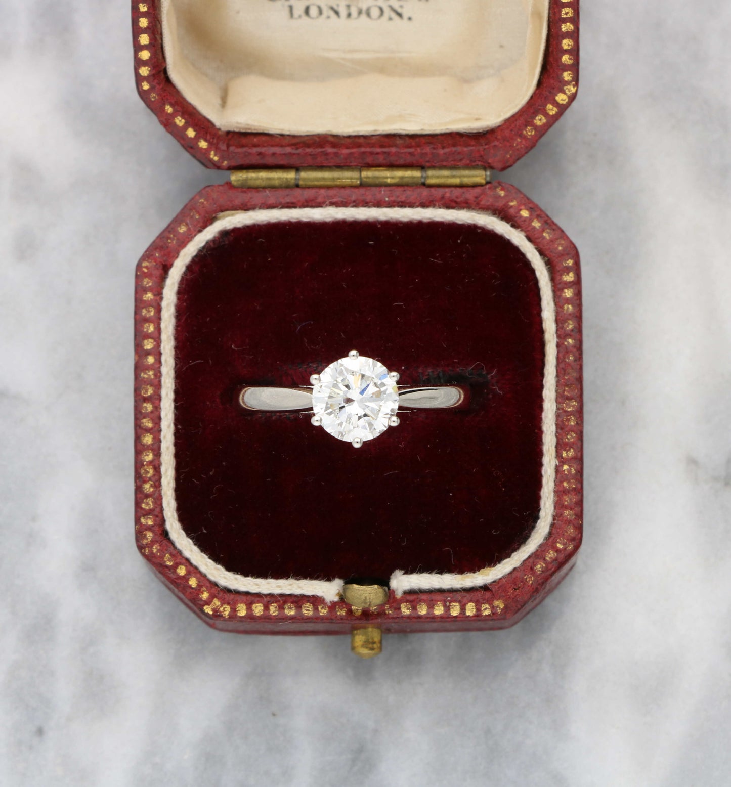 Platinum 1.31ct diamond engagement ring