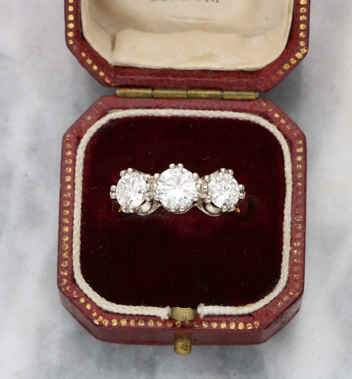 18ct diamond 3 stone engagement ring