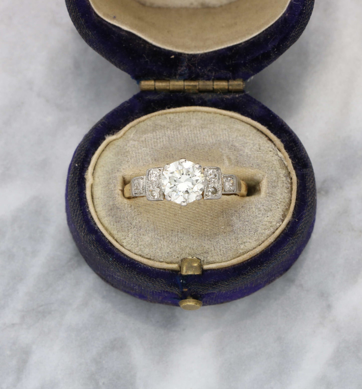 18ct and platinum 1.08ct diamond engagement ring