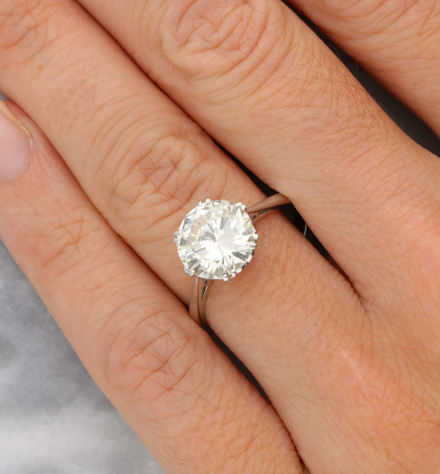 18ct 3.19ct diamond engagement ring