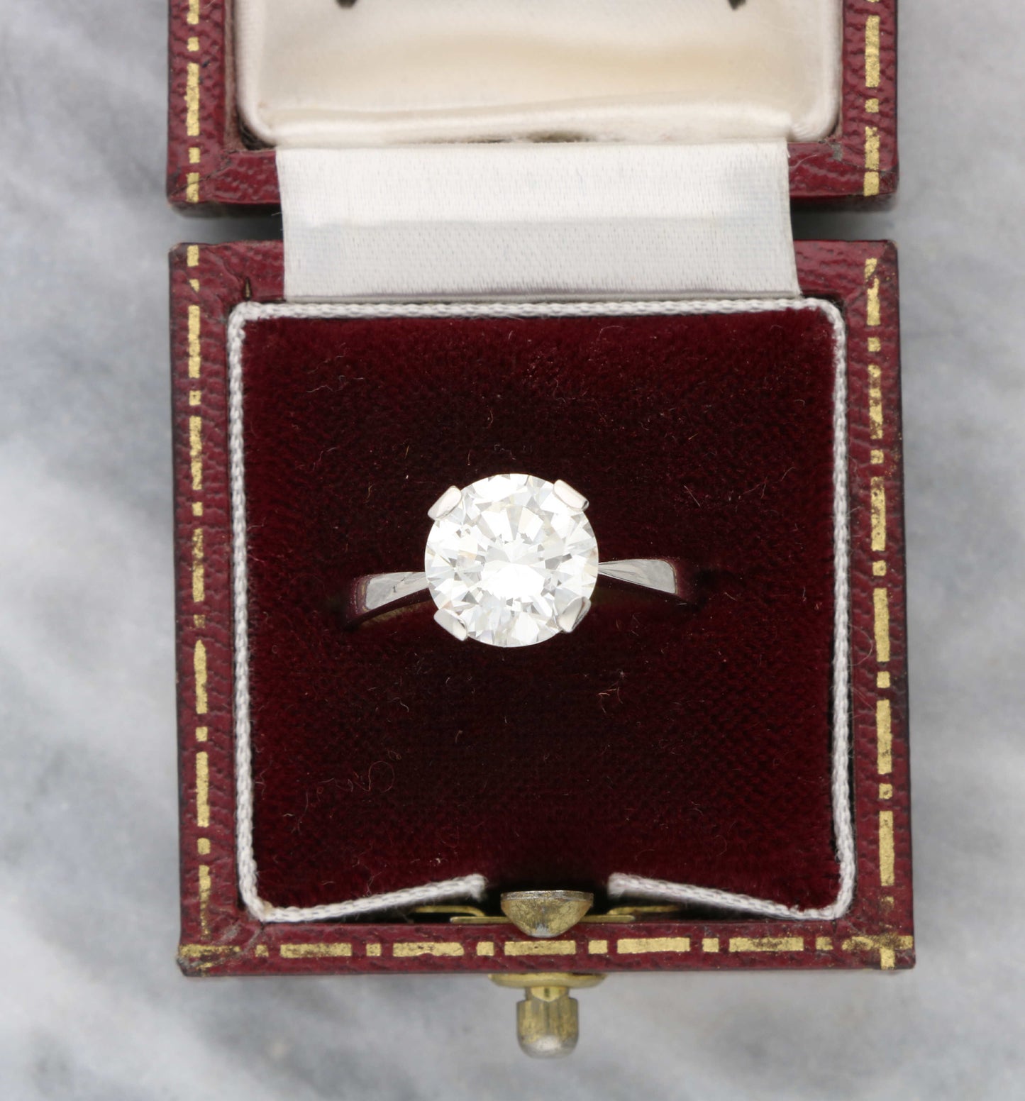 2.85ct diamond engagement ring