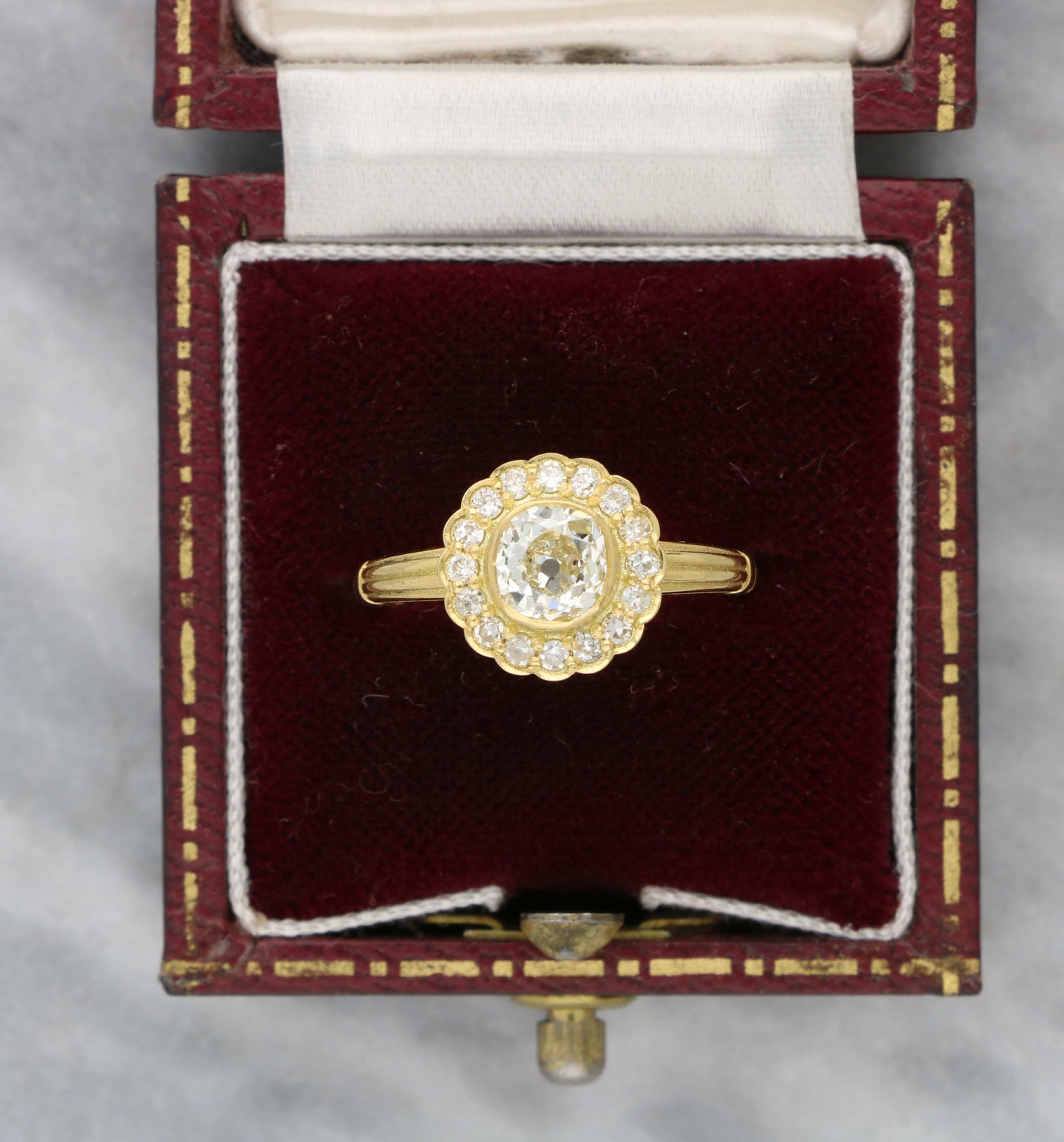 18ct old cut diamond cluster engagement ring