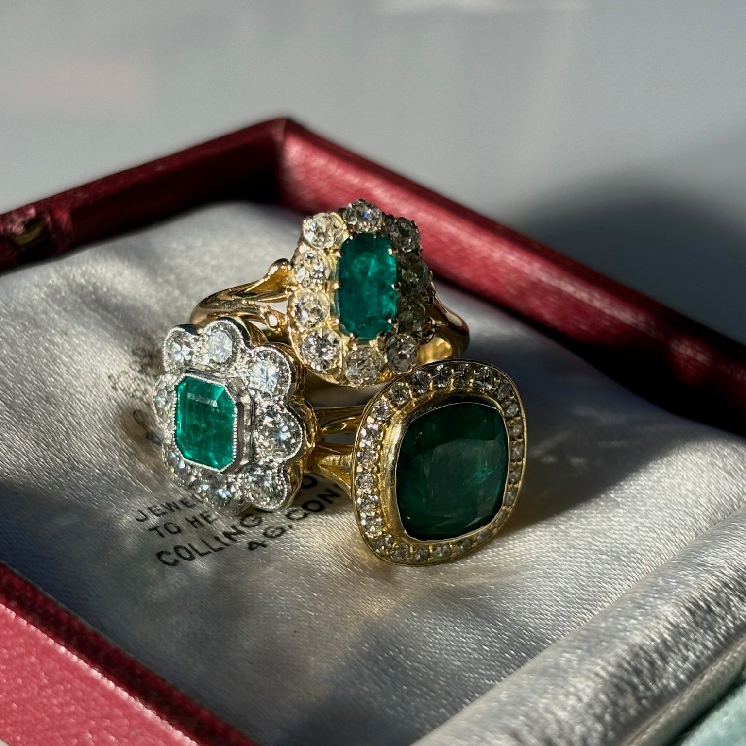 Why a Vintage Ring Makes the Perfect Christmas Party Accessory