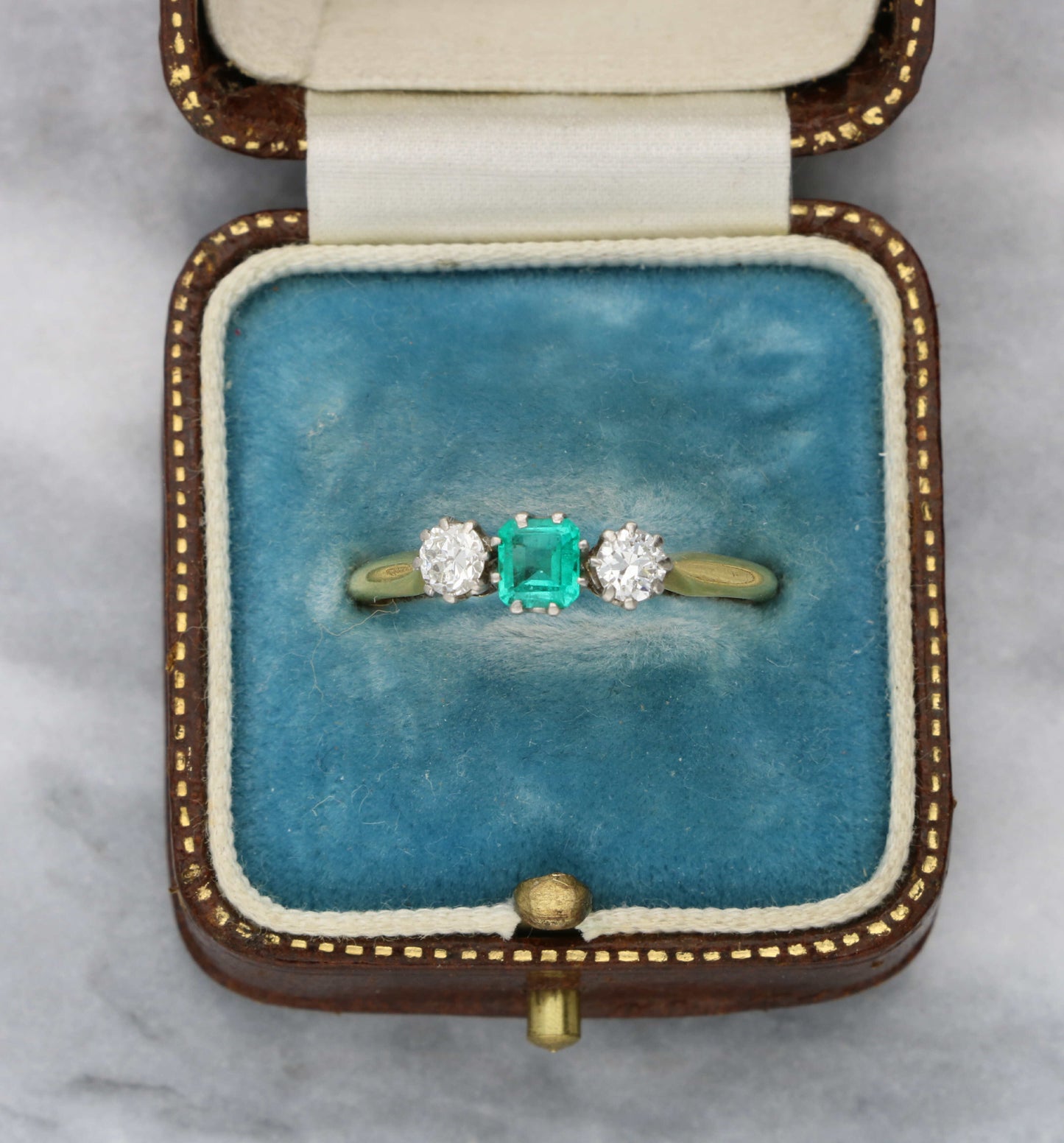 18ct emerald and diamond 3 stone engagement ring