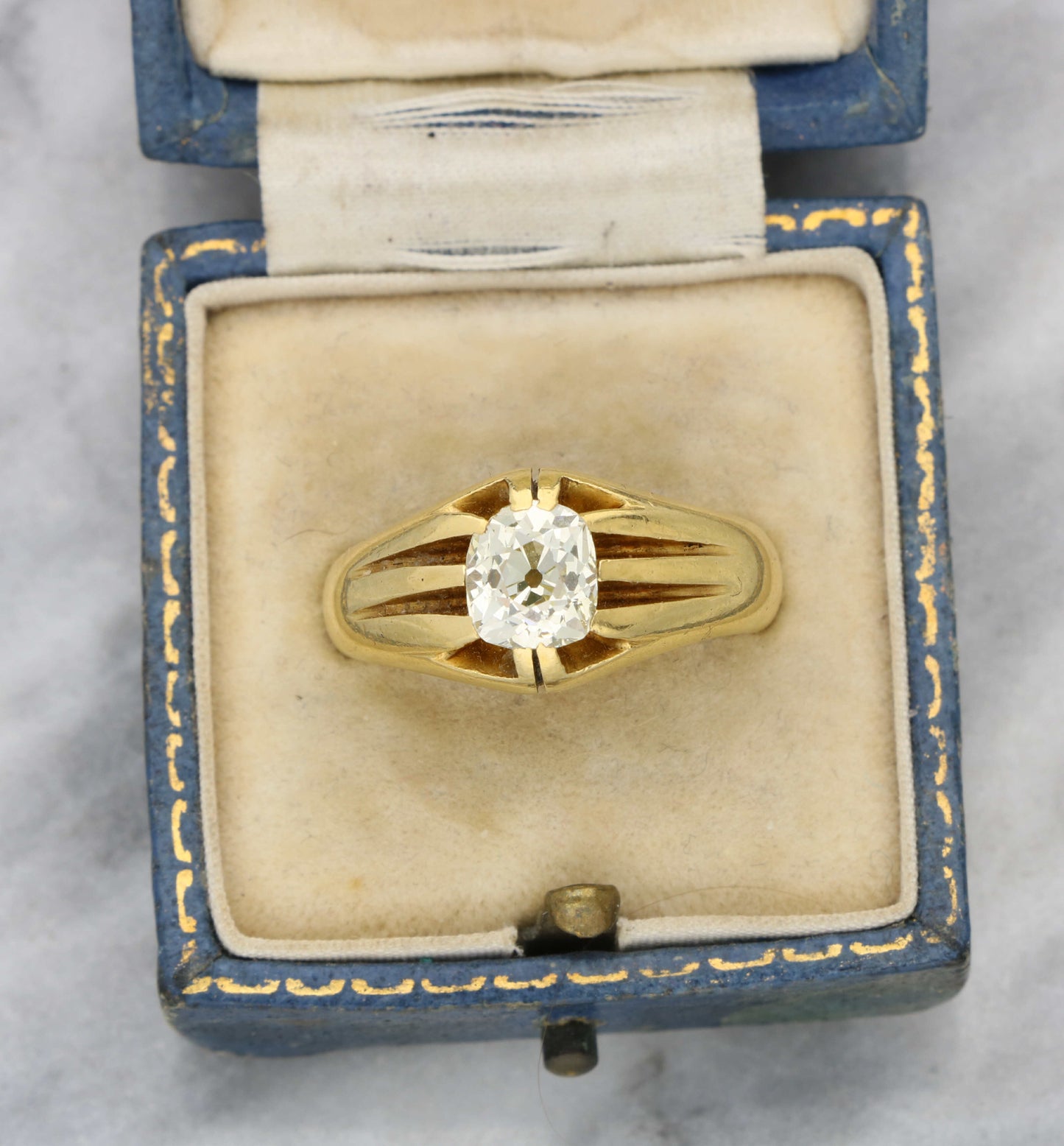 18ct old cut diamond gypsy ring