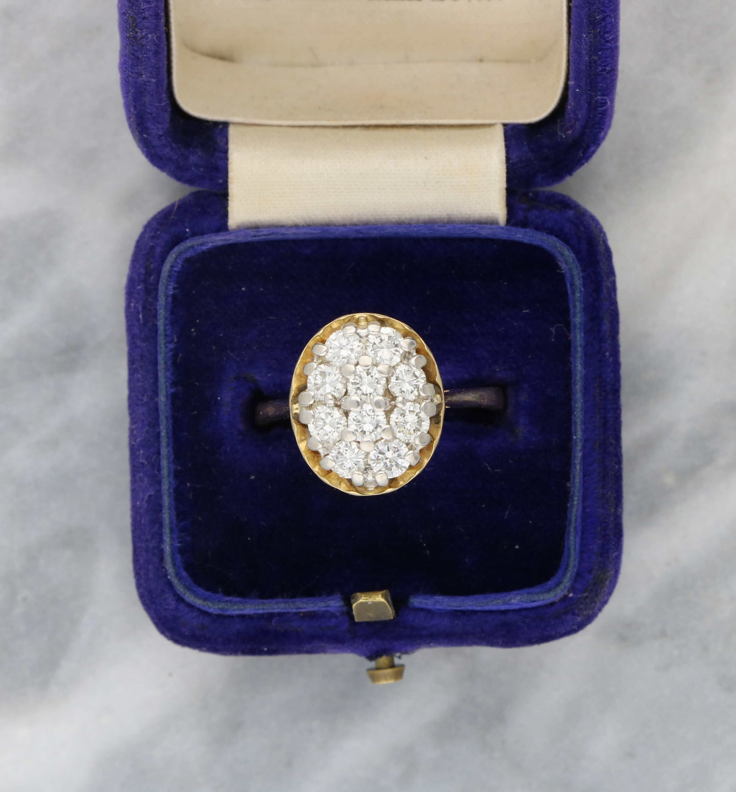 18ct diamond cluster ring