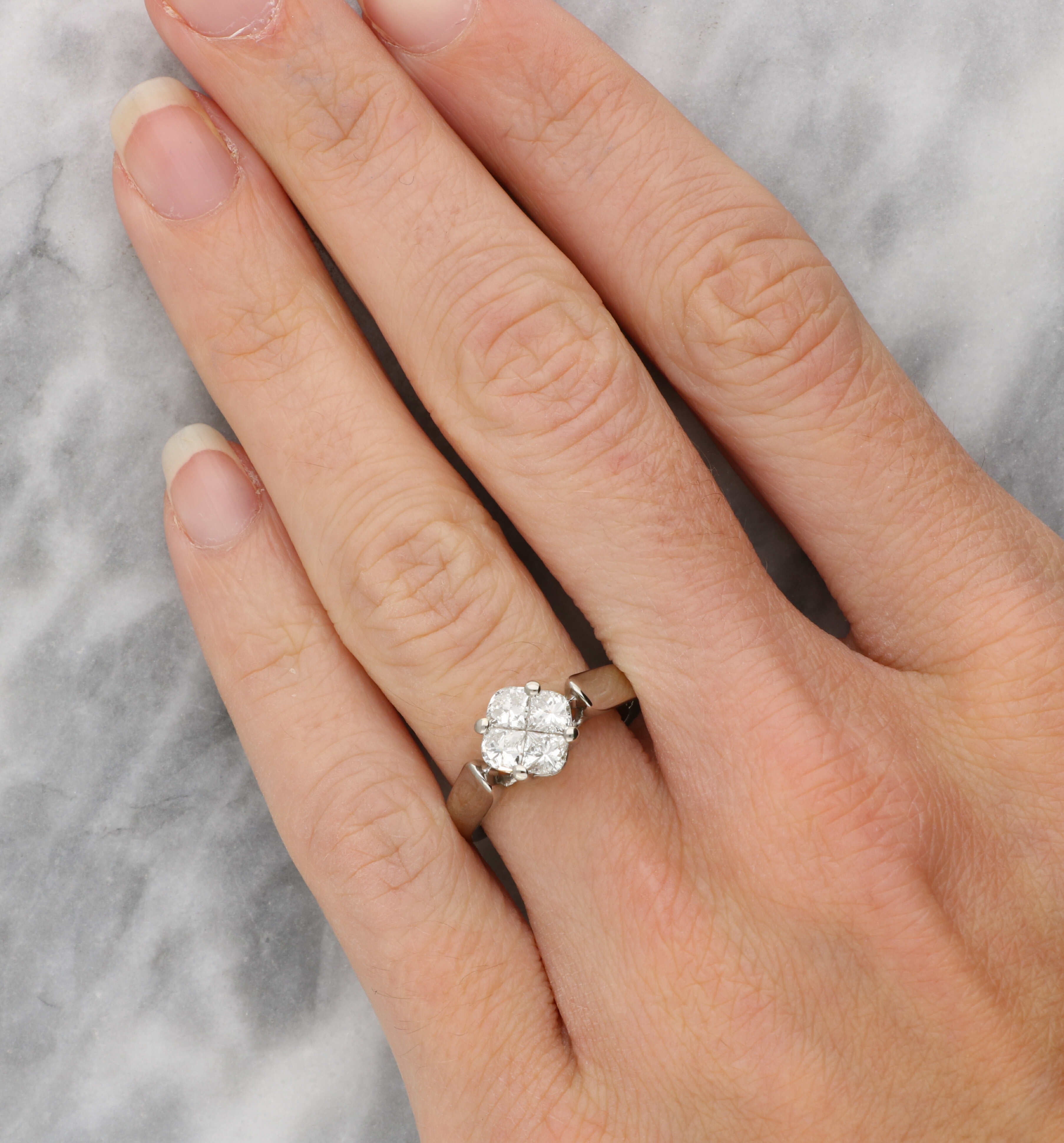 4 diamond cluster ring discount