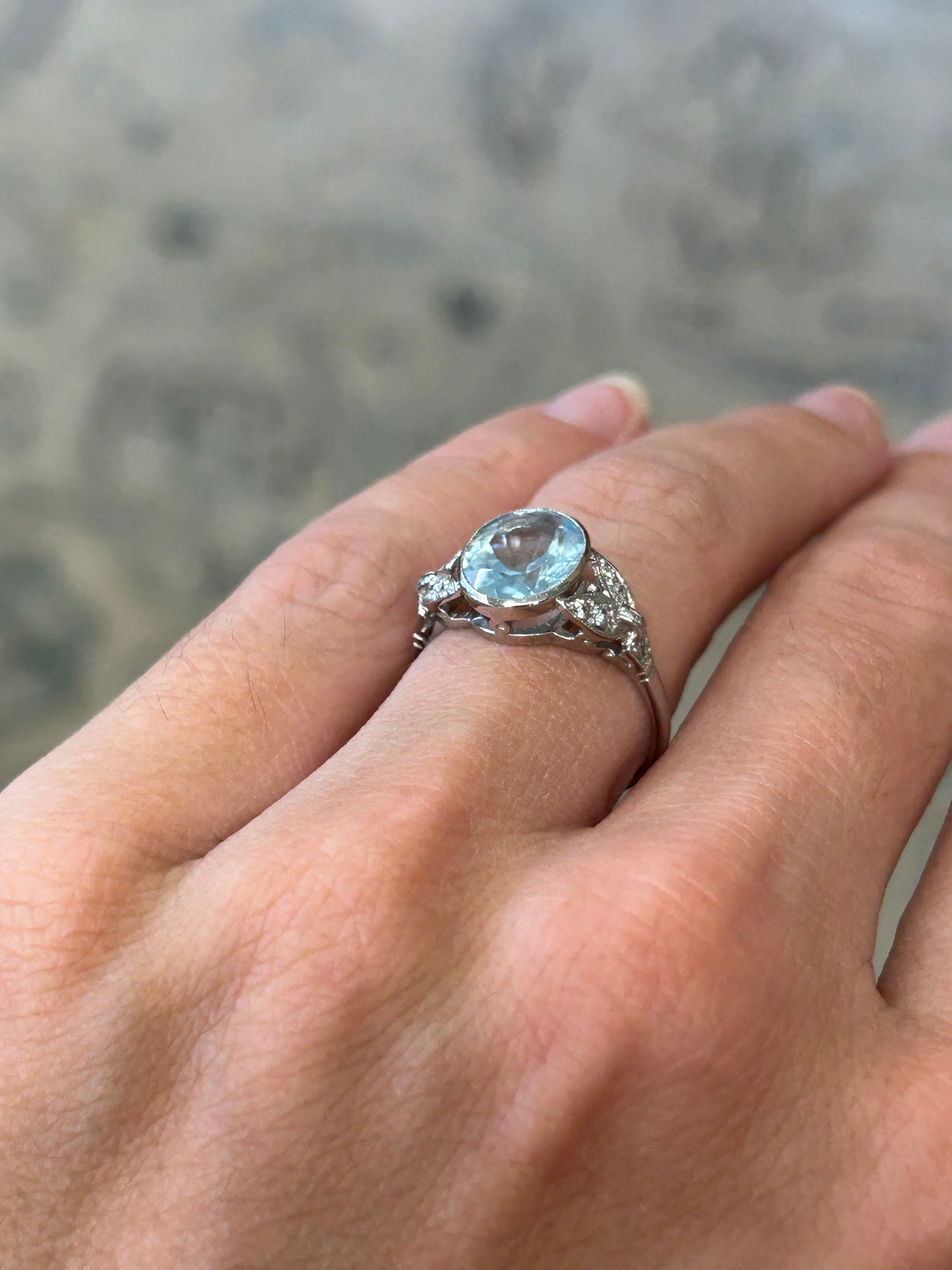 Platinum aquamarine and diamond ring