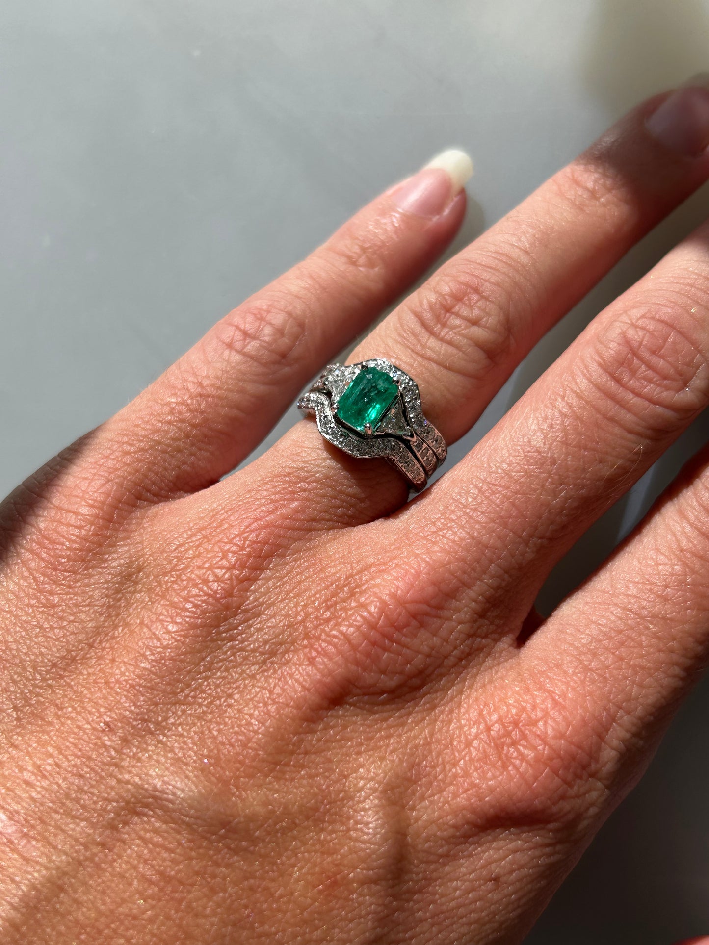 14ct emerald and diamond ring set