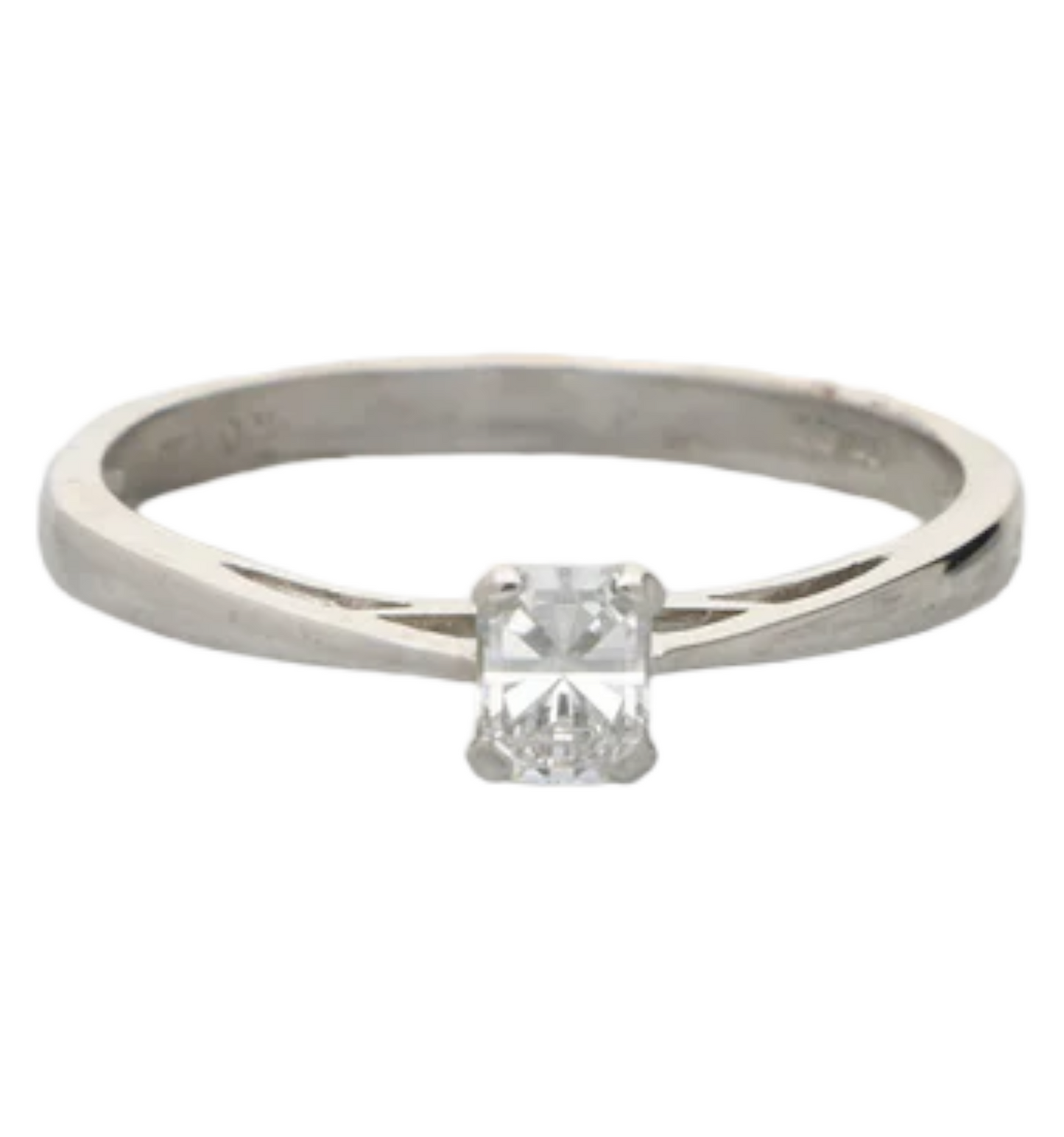 18ct rectangular-cut diamond solitaire ring
