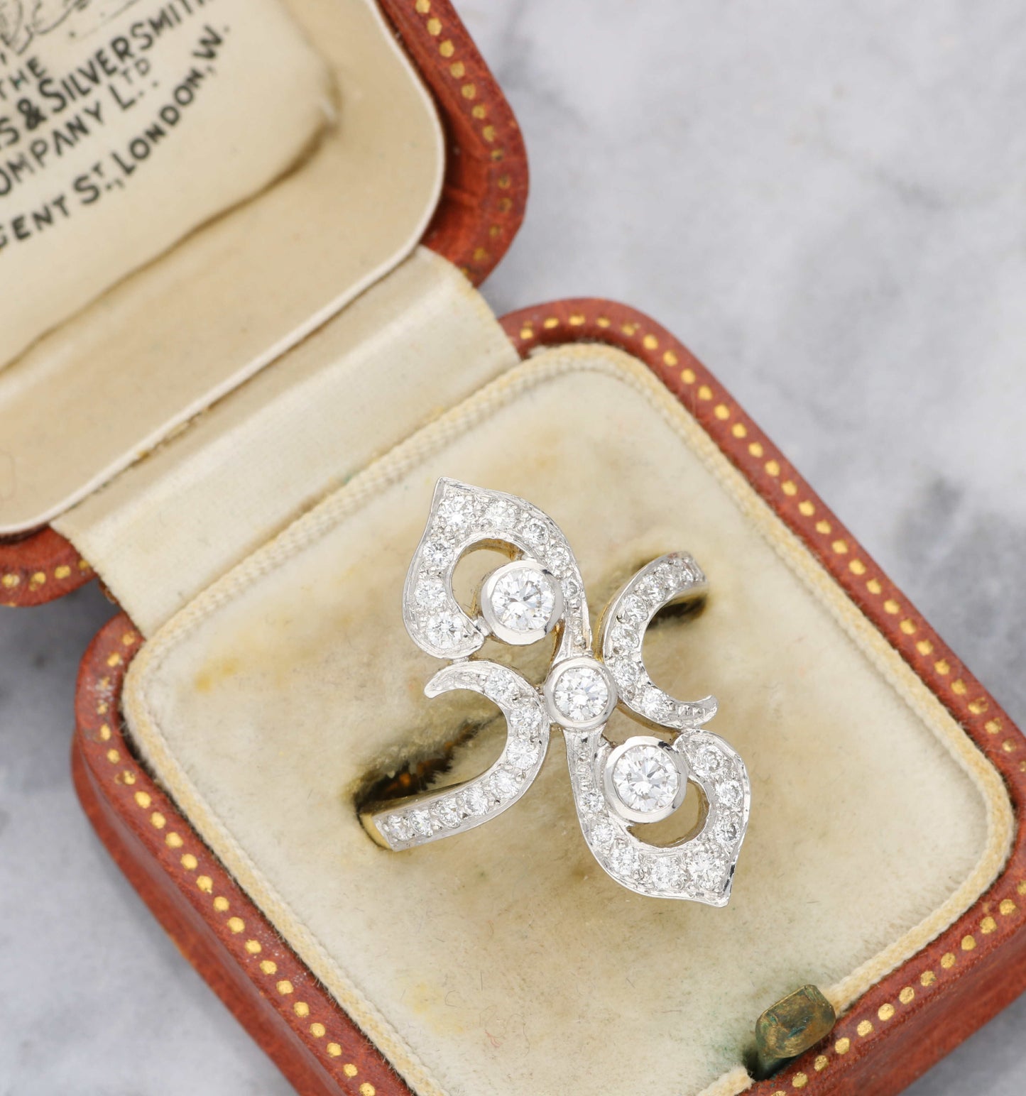 18ct and platinum diamond Art Deco style ring