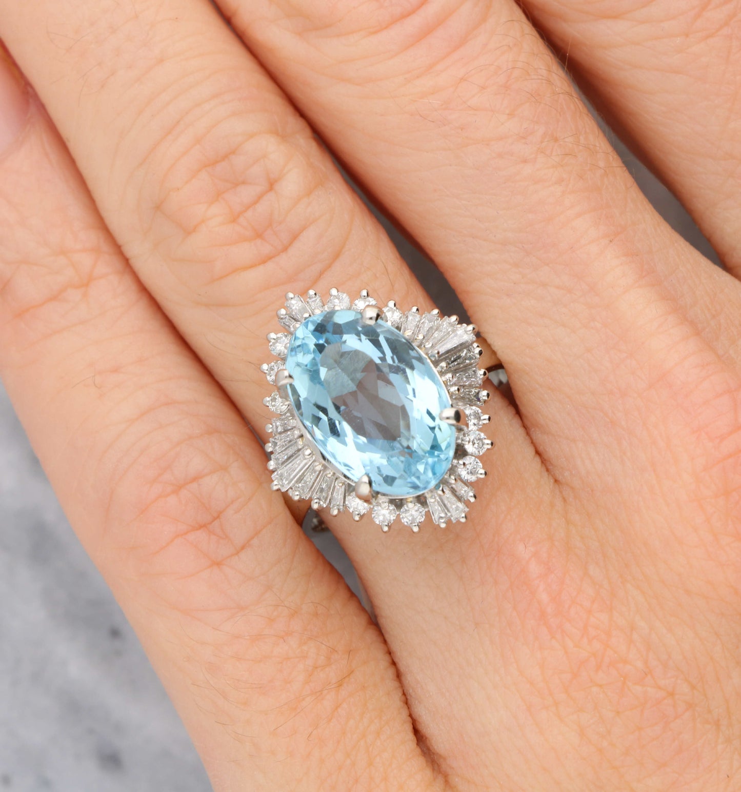 Platinum aquamarine and diamond dress ring