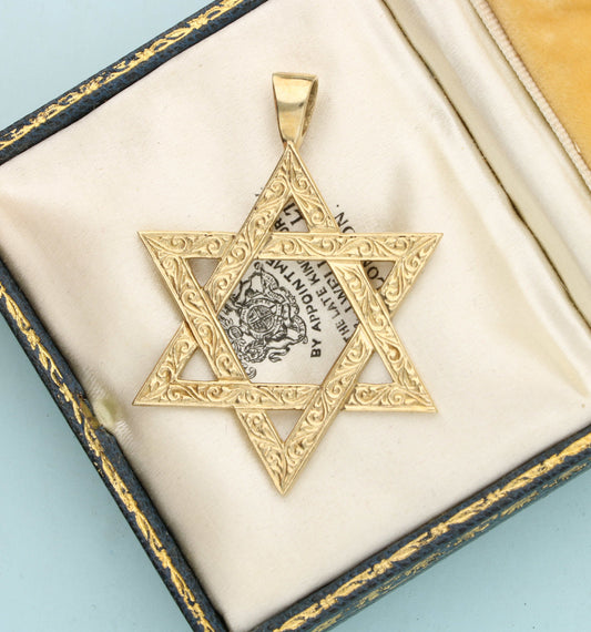 9ct yellow gold embossed Star of David pendant