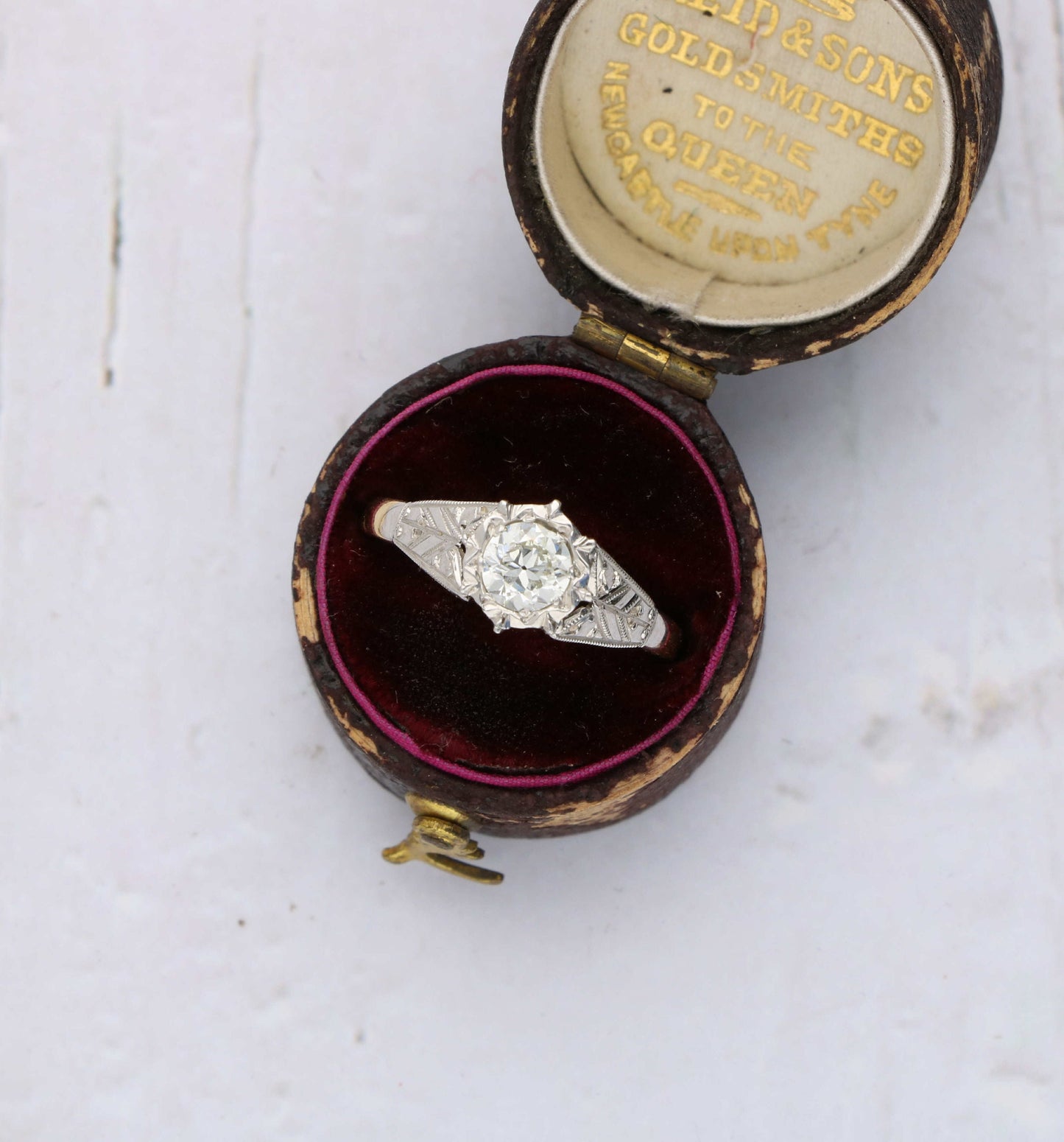 Vintage 18ct and platinum diamond engagement ring