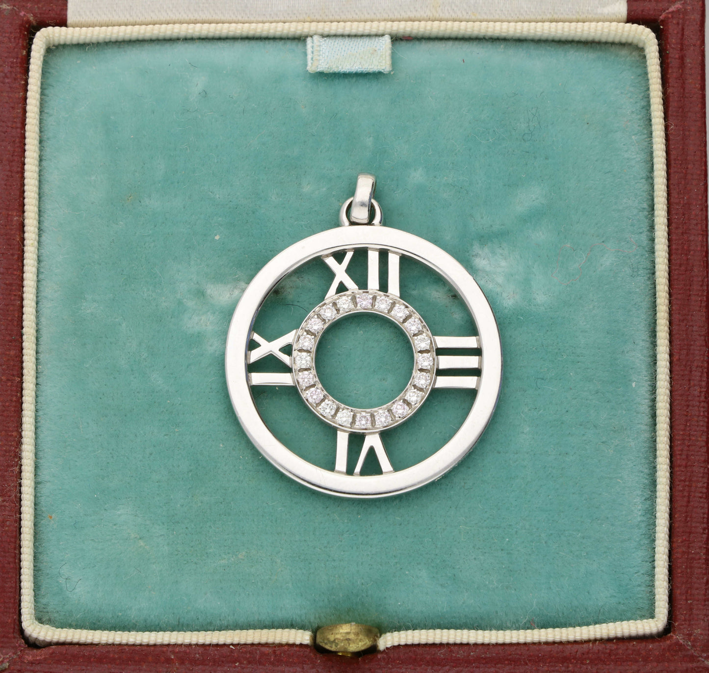 Tiffany & Co Atlas collection pendant
